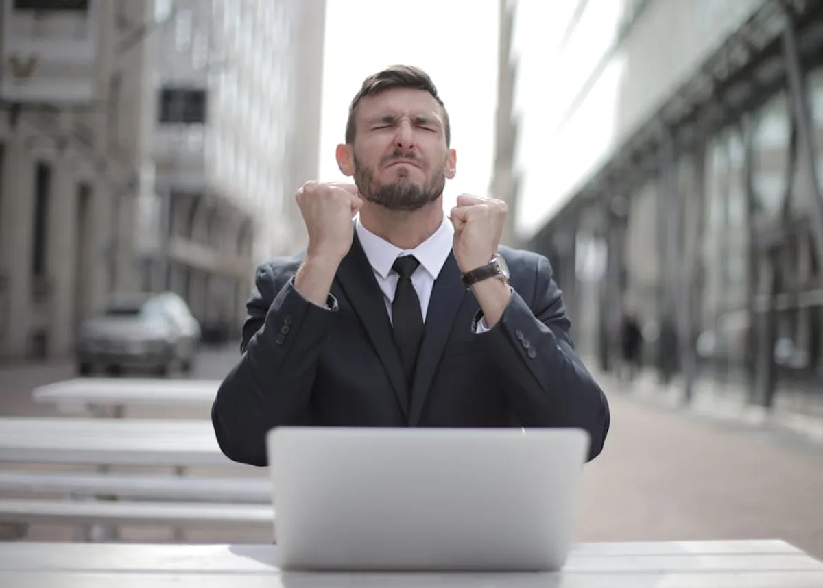 How to Build Confidence Before Performing
